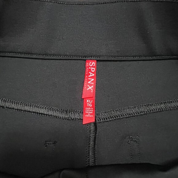 NEW SPANX Cropped Flare in Ponte Pants Classic Black Size XL NWT - Picture 7 of 9